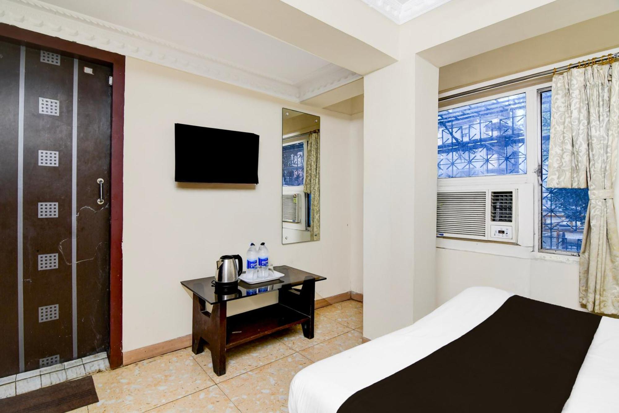 Super Hotel O Sarat Bose Road Formerly Shree Guest House Calcutta Buitenkant foto