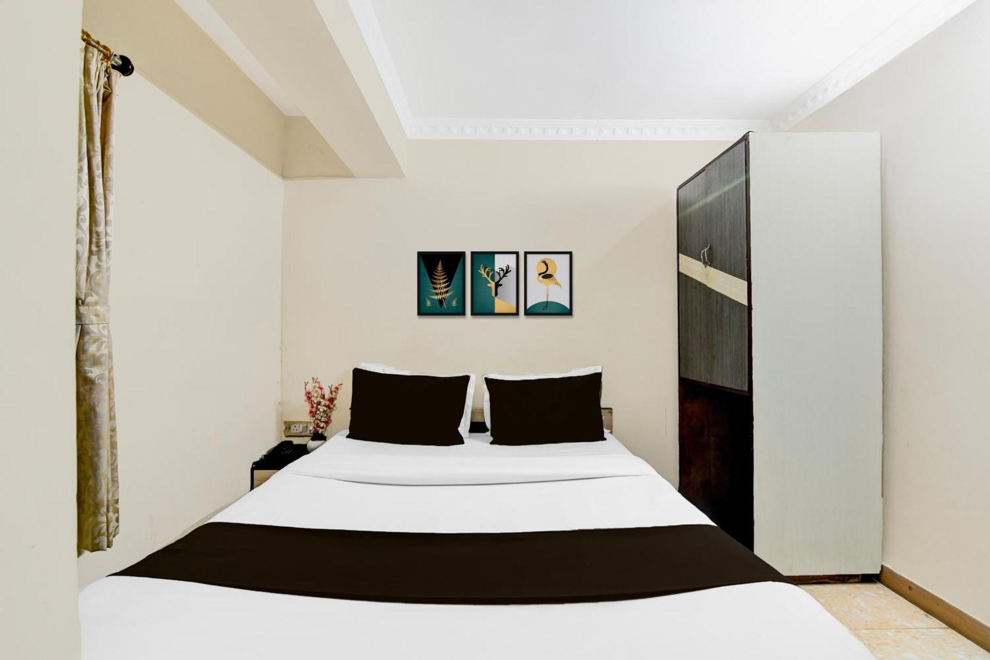 Super Hotel O Sarat Bose Road Formerly Shree Guest House Calcutta Buitenkant foto