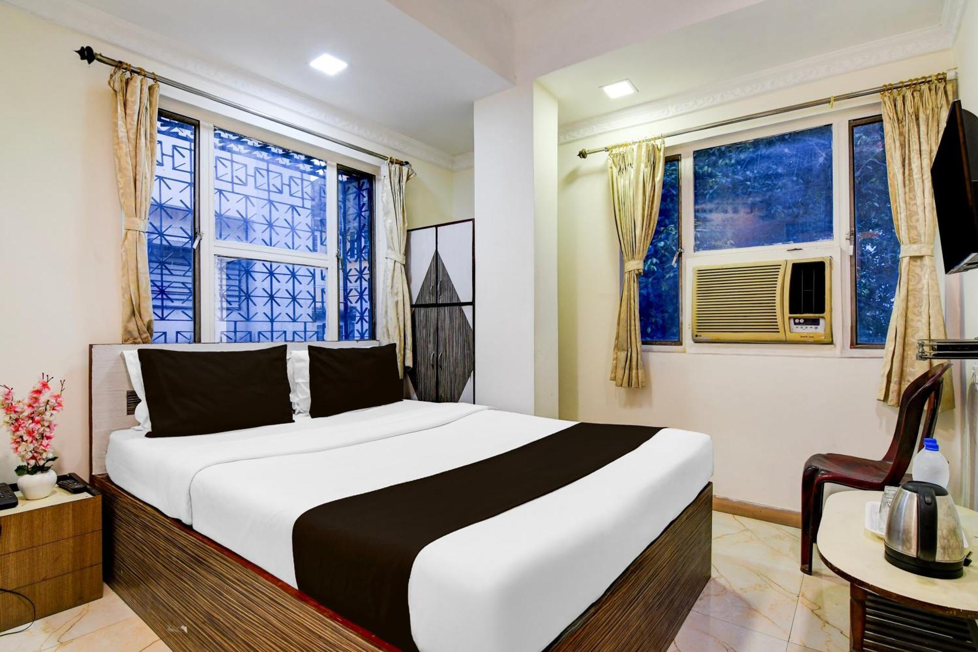 Super Hotel O Sarat Bose Road Formerly Shree Guest House Calcutta Buitenkant foto