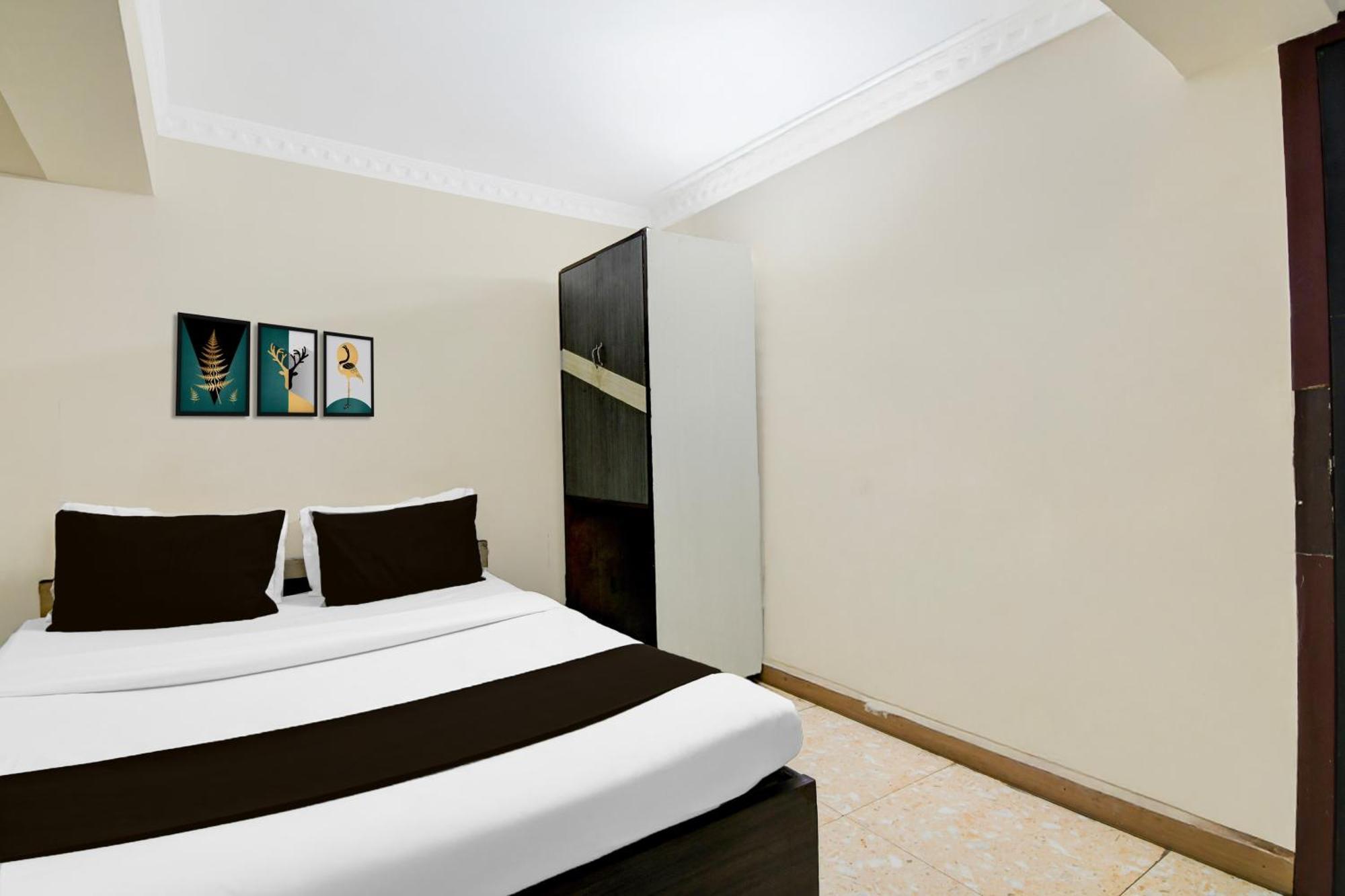 Super Hotel O Sarat Bose Road Formerly Shree Guest House Calcutta Buitenkant foto
