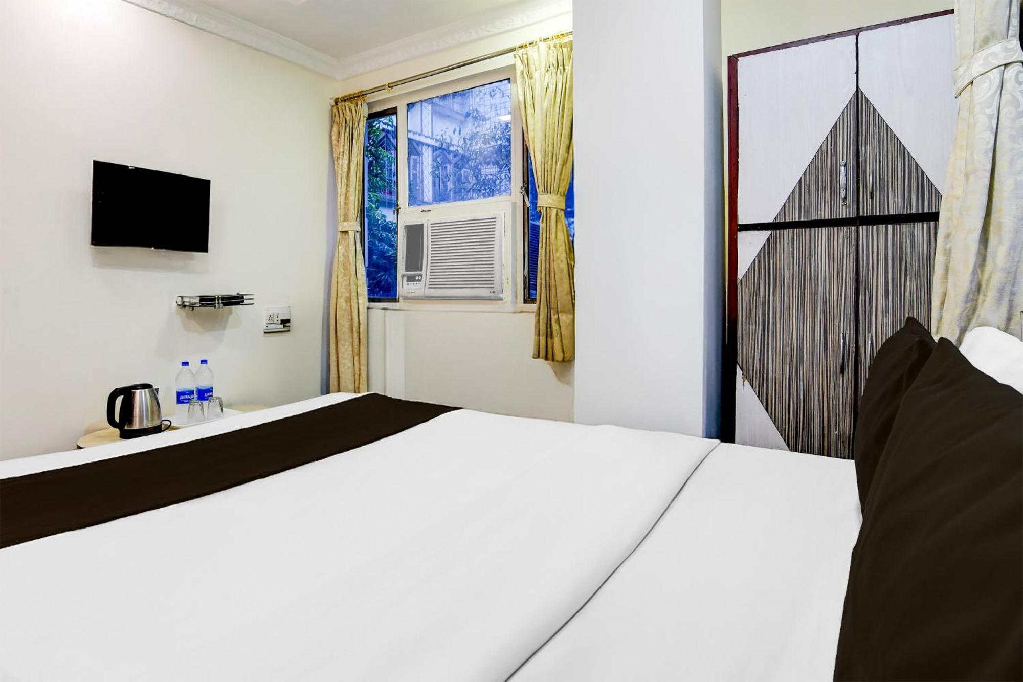 Super Hotel O Sarat Bose Road Formerly Shree Guest House Calcutta Buitenkant foto
