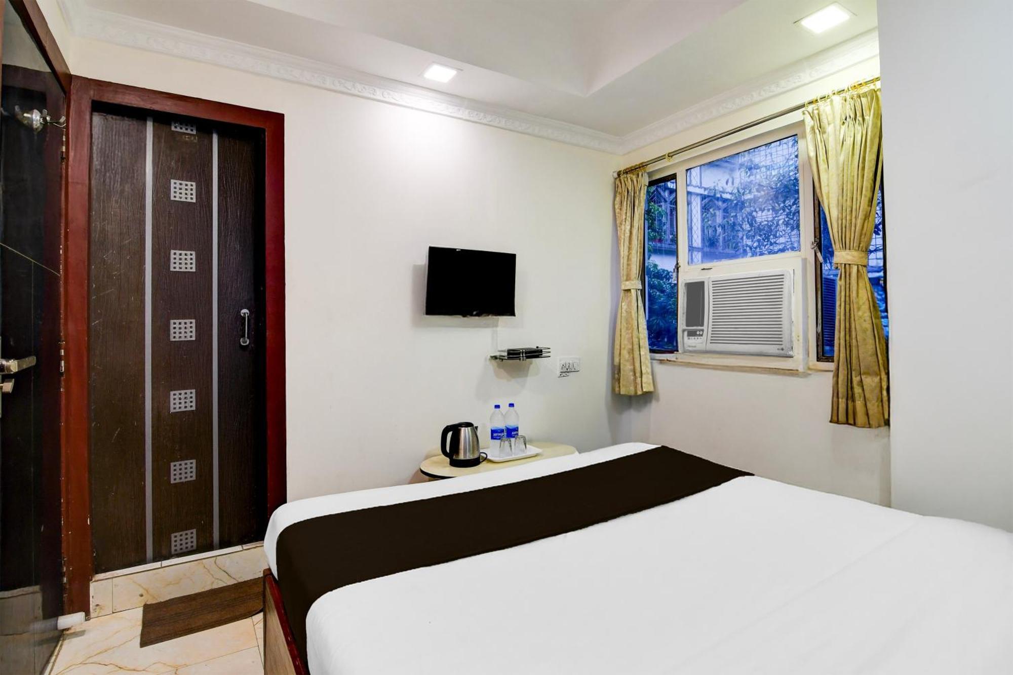 Super Hotel O Sarat Bose Road Formerly Shree Guest House Calcutta Buitenkant foto
